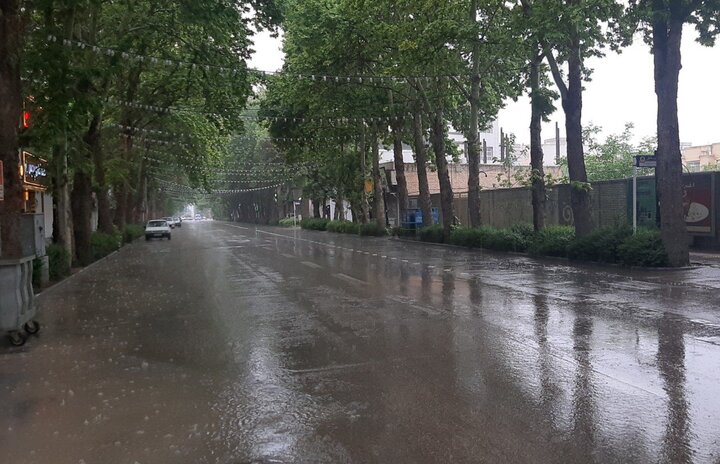 بارش باران بهاری در بجنورد 
