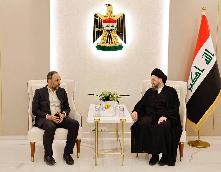 مساعد وزير الثقافة الايراني يلتقي السيد عمار الحكيم في بغداد