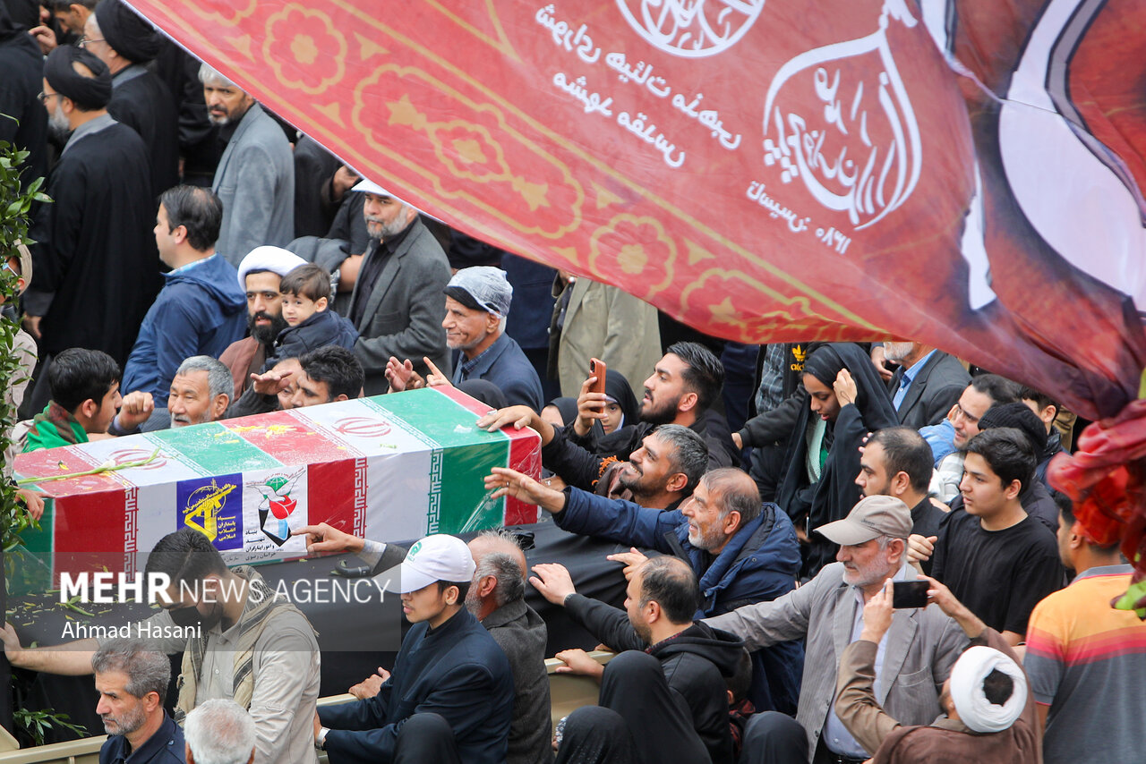 مشهد در سوگ ششمین ولی مسلمین/عطر شهادت در اجتماع صادقیون پیچید