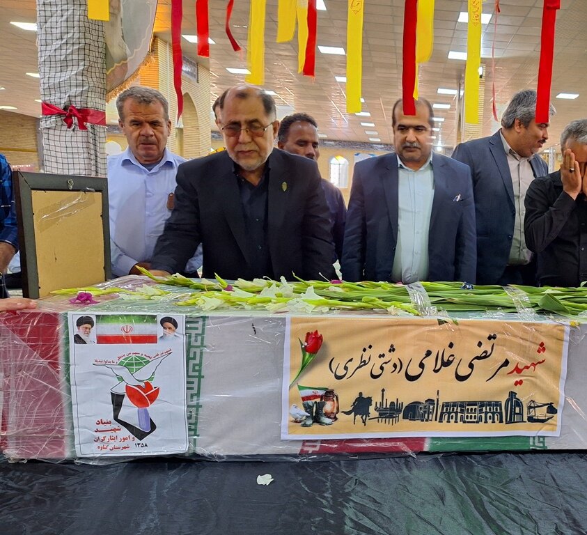 مراسم تجدید میثاق با شهید «مرتضی غلامی» در گناوه برگزار شد