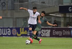 دیدار تیم‌های فوتبال گل گهر سیرجان و شمس آذر قزوین