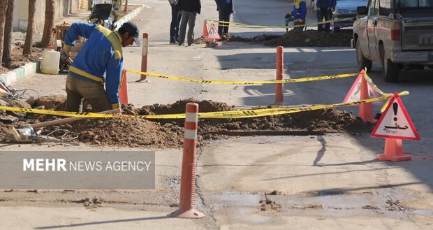 هدر رفت آب در اردستان ۳ درصد کاهش یافت