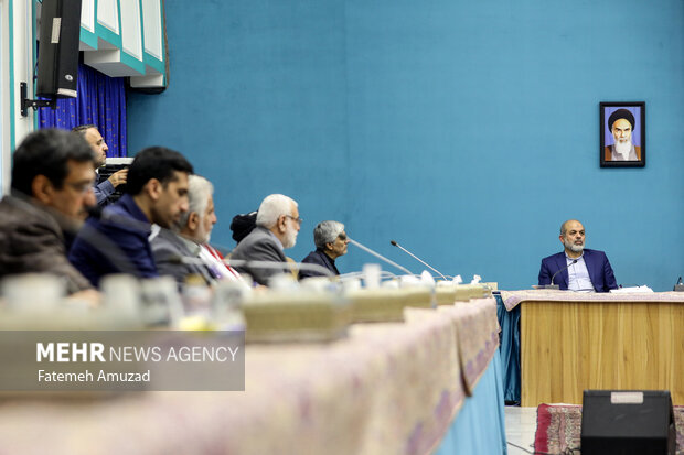 احمد وحیدی وزیر کشور در جلسه شورای اجتماعی کشور