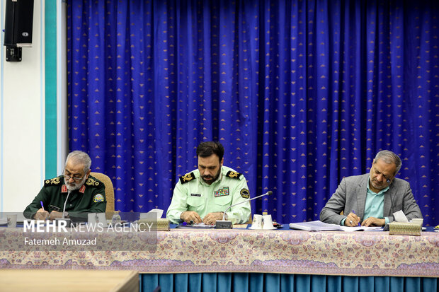 سعید منتظرالمهدی معاون فرهنگی و اجتماعی فراجا در جلسه شورای اجتماعی کشور