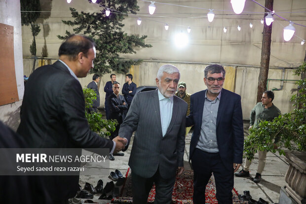 جلسه ماهیانه جمعیت قمی های مقیم تهران
