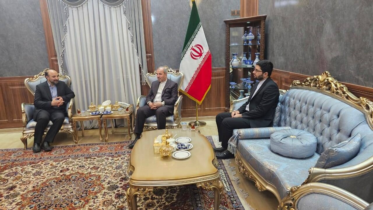 بررسی راه‌های گسترش همکاری دانشگاه صنعتی شریف با دانشگاه‌های عراق
