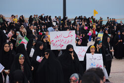 راهپیمایی بوشهری‌ها در حمایت از حریم خانواده برگزار شد