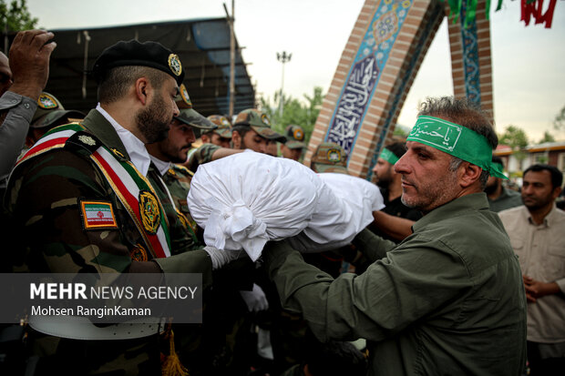 تشییع پیکر شهید گمنام در سازمان ایثارگری نزاجا