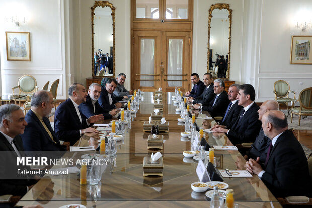 دیدار رئیس اقلیم کردستان عراق با وزیر امور خارجه ایران