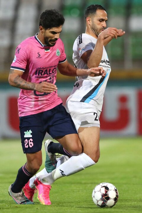 اعتراض پیکان به داور دیدار با آلومینیوم