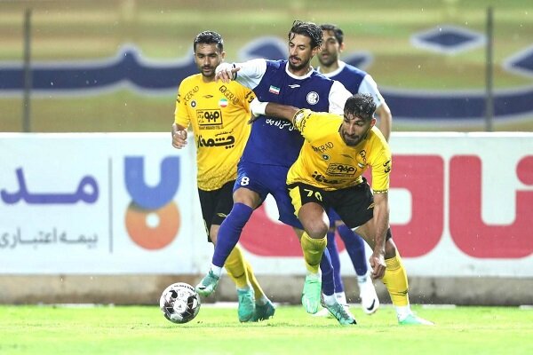 شکستن طلسم نباختن یک تیم و ناامید کردن پرسپولیس توسط استقلال