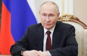 Putin signs decree on structure of new government