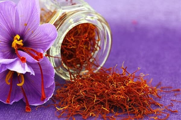 فرصتهای گمشده در بازار سوغات مشهد؛ فراتر از یک خرید ساده یادگاری