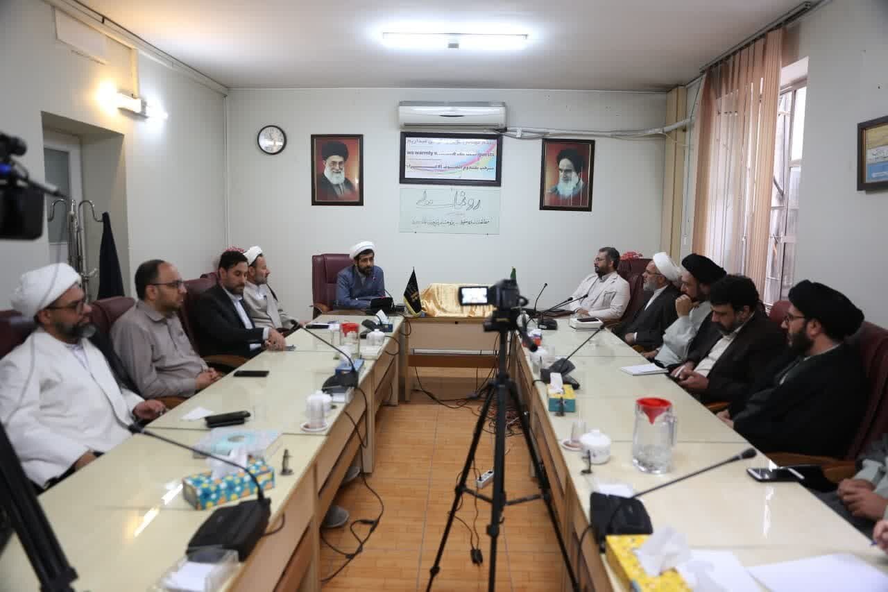 مجلات مطالعات اسلامی وپژوهشنامه تبلیغ و ارتباطات دینی رونمایی شد