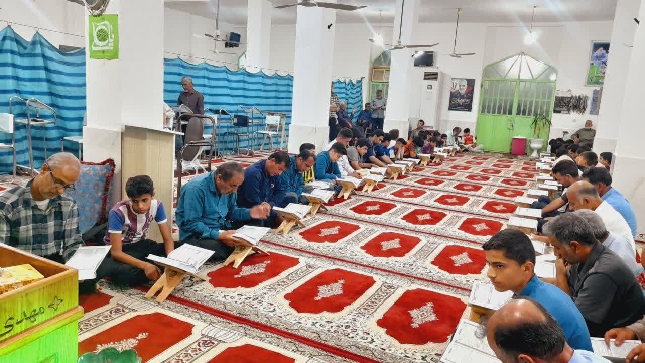 محفل انس با قرآن در آبدان برگزار شد