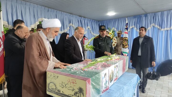 مراسم وداع با پیکر شهید «کاروان» در رشت برگزار شد