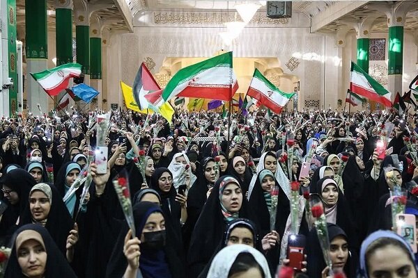 Bugün İran’da “Kızlar Günü”