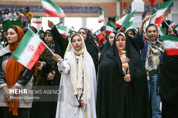 جشن بزرگ ریحانه ها در بجنورد