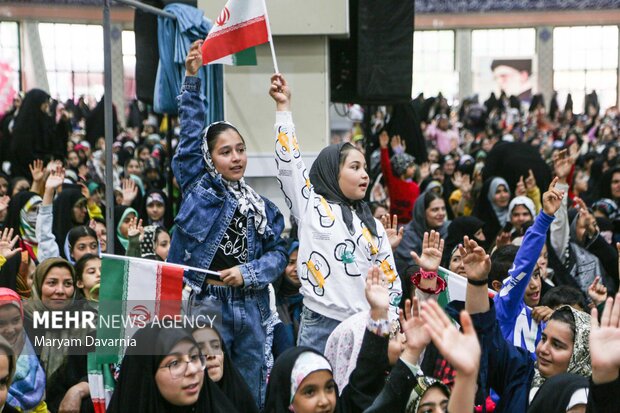 جشن بزرگ ریحانه ها در بجنورد