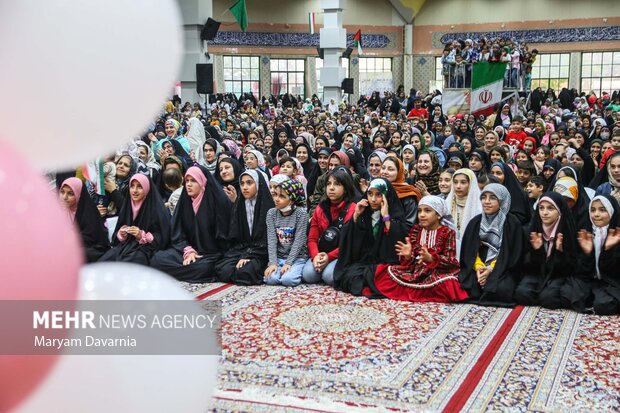 جشن بزرگ ریحانه ها در بجنورد