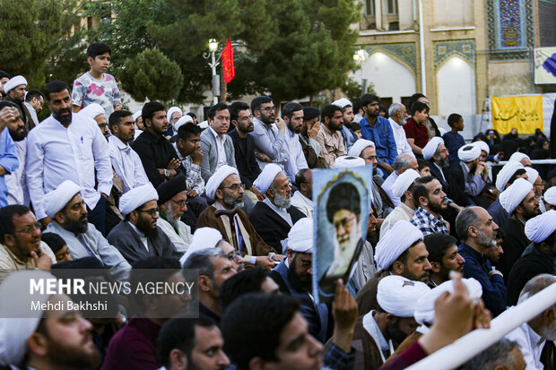 
Raeisi's meeting clergymen in holy city of Qom