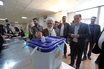 فرآیند رای گیری در ۲ حوزه انتخابیه استان زنجان آغاز شد