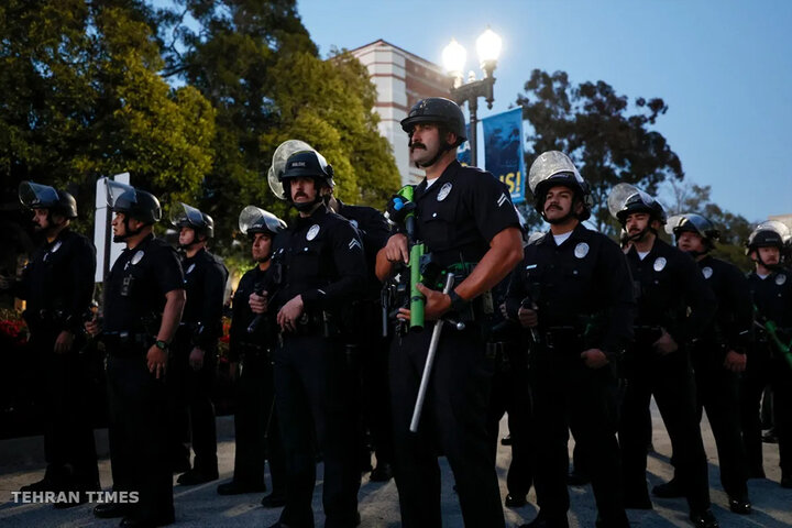 UCLA campus standoff as police order pro-Palestinian protesters to leave