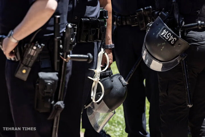 UCLA campus standoff as police order pro-Palestinian protesters to leave