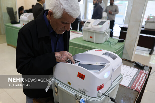 انتخابات مرحله دوم مجلس شورای اسلامی در مسجد النبی (ص) نارمک
