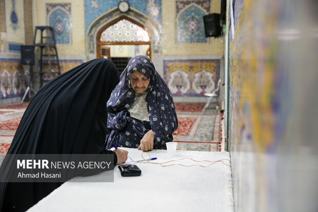 انتخابات مرحله دوم مجلس شورای اسلامی در مشهد مقدس