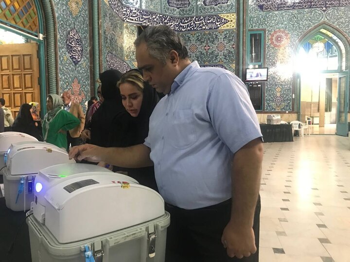 حضور بهاری مردم پای صندوقها؛ جلوه ویژه رای اولیها
