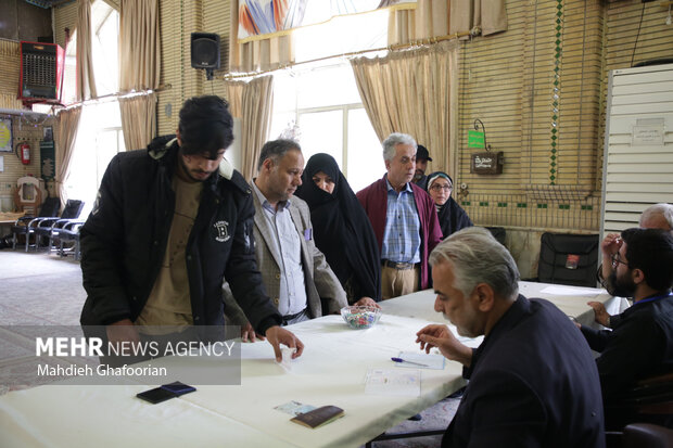 دومین مرحله انتخابات مجلس شورای اسلامی در مشهد