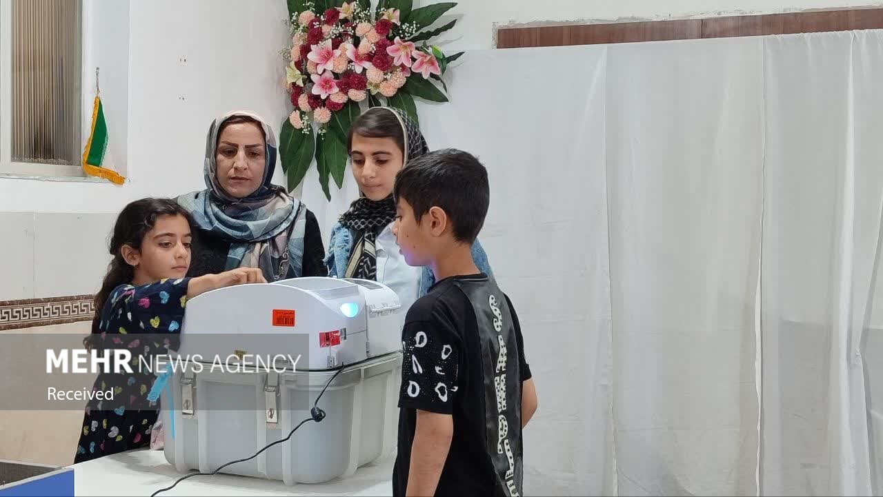 ثبت مشارکت ۱۷۰هزار نفری در کرمانشاه / پایان رای‌گیری اعلام شد