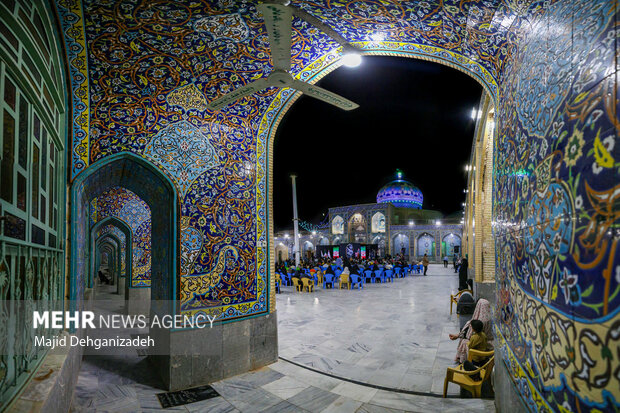 اختتامیه جشنواره سراسری «تئاتر بچه های مسجد» در زادگاه وحشی بافقی اختتامیه جشنواره سراسری «تئاتر بچه های مسجد» در زادگاه وحشی بافقی