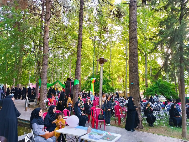 جشن روز دختر به همت تبلیغات اسلامی استان ایلام