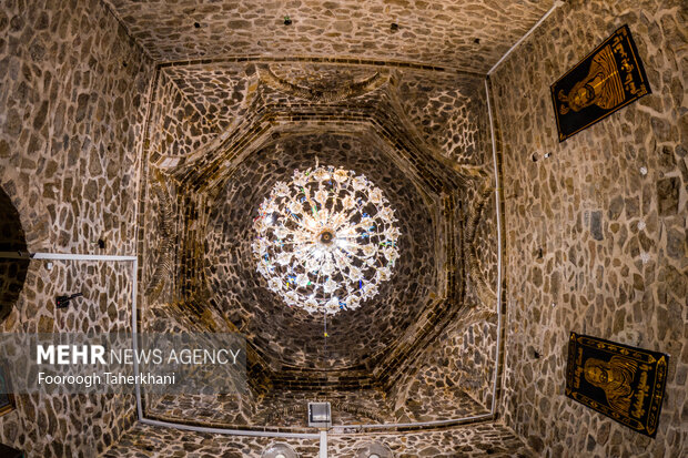 کهن ترین قسمت آرامگاه بی بی شهربانو گنبدخانه است که شامل فضای مستطیل شکل است