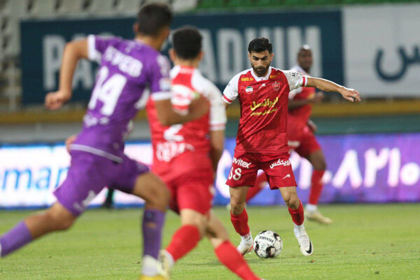 سرمربی پرسپولیس مردد بین انتخاب «مهندس» سرخها