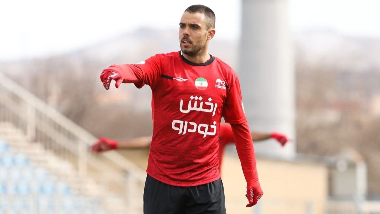 Persepolis eye Tractor star Ricardo Alves: report - Tehran Times