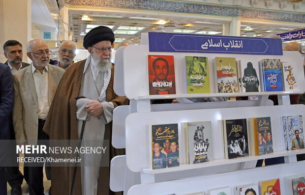 پیگیری قیمت کتاب و خاطره مطالعه پاپیون در زندان شاه