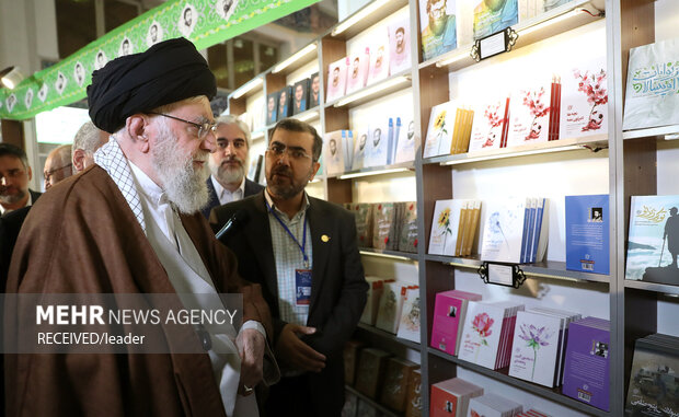 پیگیری قیمت کتاب و خاطره مطالعه پاپیون در زندان شاه