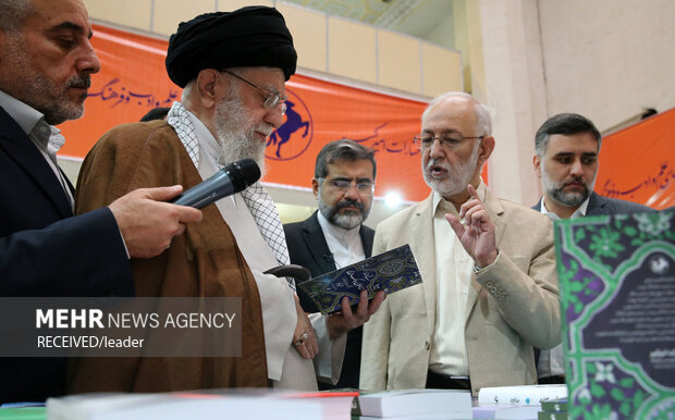 پیگیری قیمت کتاب و خاطره مطالعه پاپیون در زندان شاه