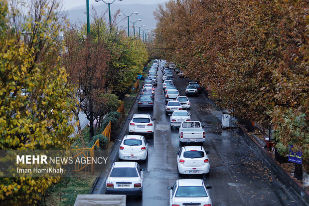 آخرین وضعیت ترافیکی جاده‌های کشور؛ ترافیک نیمه‌ سنگین در چالوس
