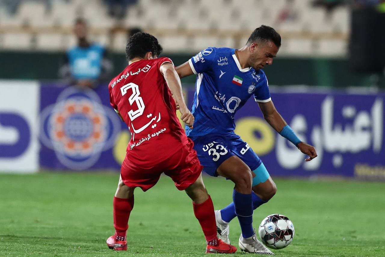 پیروزی استقلال برابر فولاد با صحنه مشکوک/ بازگشت آبیها به صدر