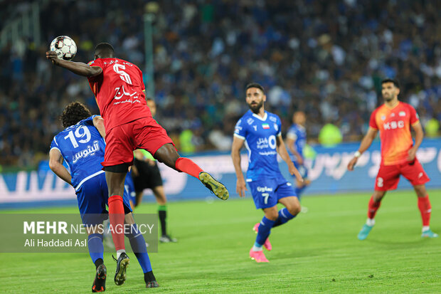 دلایلی که نساجی میتواند مقابل استقلال بایستد/پرسپولیس شاد میشود