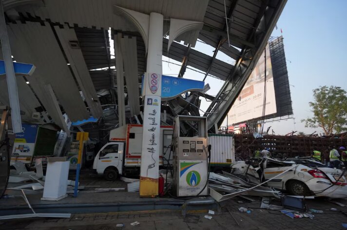 At least 14 killed after billboard collapses in Mumbai