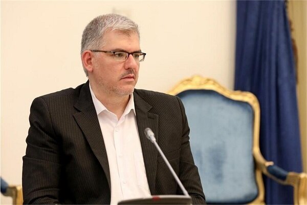 بهره برداری از ایستگاه های ماهواره ای چناران و سلماس تا پایان پاییز