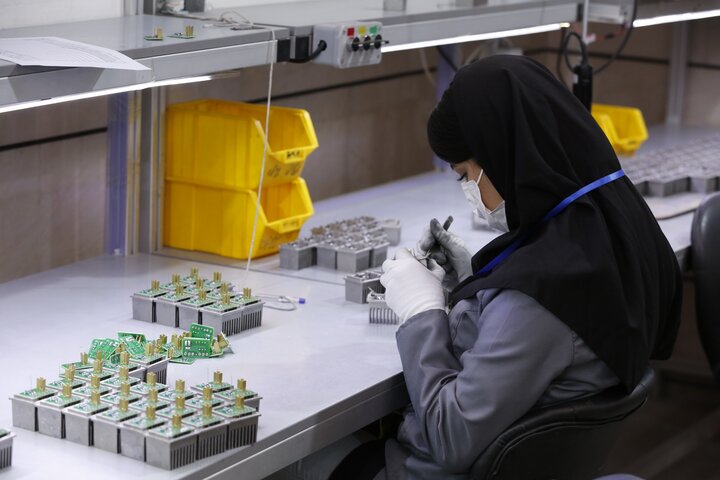 تنها ۱۰ درصد از شرکتهای دانشبنیان توسط زنان مدیریت میشود تنها ۱۰ درصد از شرکتهای دانشبنیان توسط زنان مدیریت میشود
