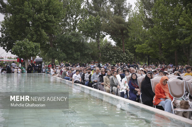 Commemorating Ferdowsi at his tomb
