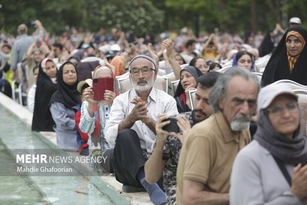 Commemorating Ferdowsi at his tomb
