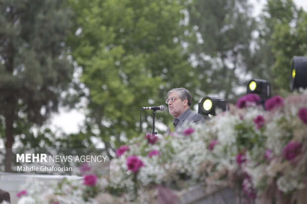 Commemorating Ferdowsi at his tomb
